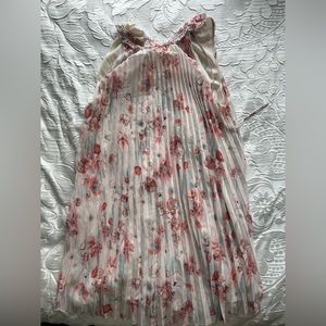 Aritzia dress size small